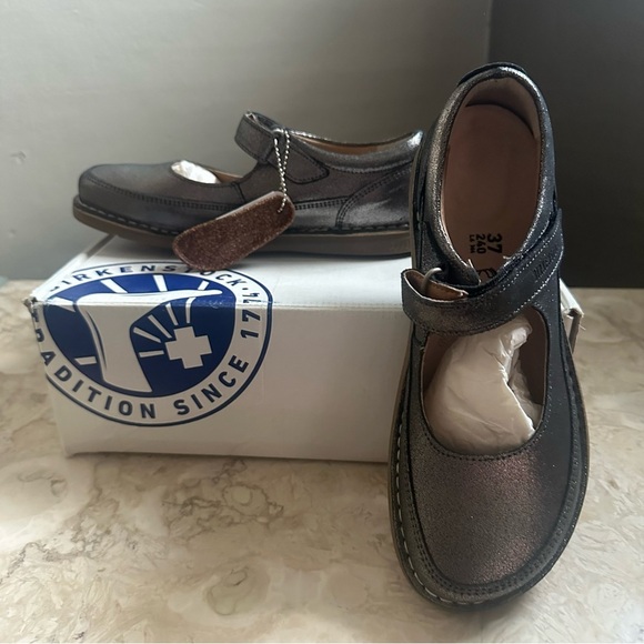 Birkenstock Other - Birkenstock Kids Silver Metallic Mary Jane Shoes “June” NWT